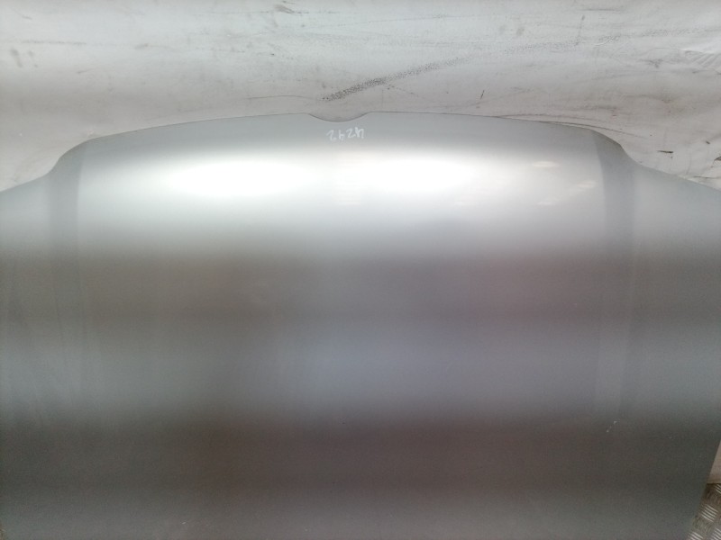 Recambio de capot para volkswagen polo berlina (6n2) trendline referencia OEM IAM 6N0823031H 6N0823031H 6N0823031