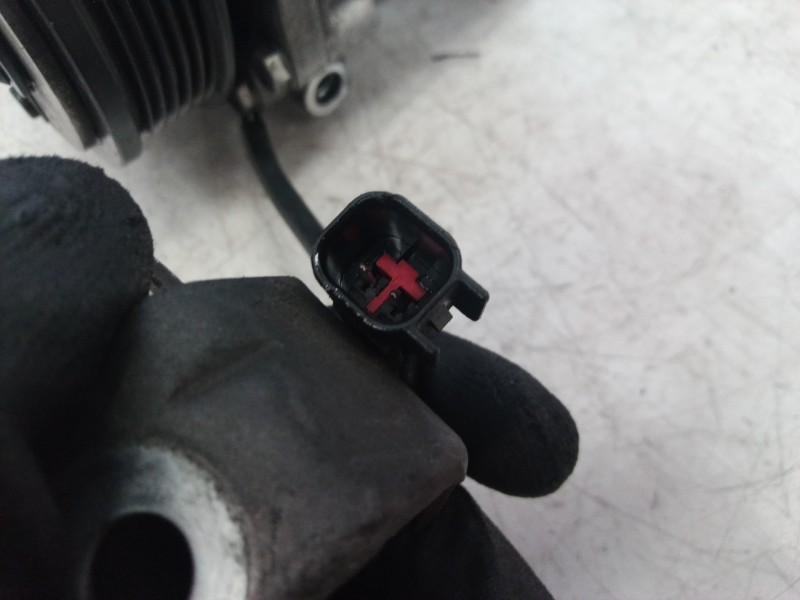 Recambio de compresor aire acondicionado para volkswagen golf v berlina (1k1) highline referencia OEM IAM   