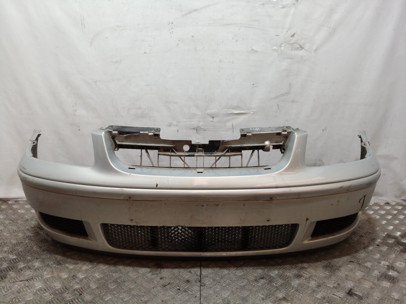 Recambio de paragolpes delantero para volkswagen polo berlina (6n2) trendline referencia OEM IAM 6N0807217EGRU 6N0807217EGRU 6N0