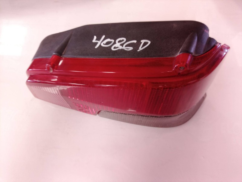 Recambio de piloto trasero derecho para peugeot 106 (s1) long beach referencia OEM IAM 635184 635184 2186D