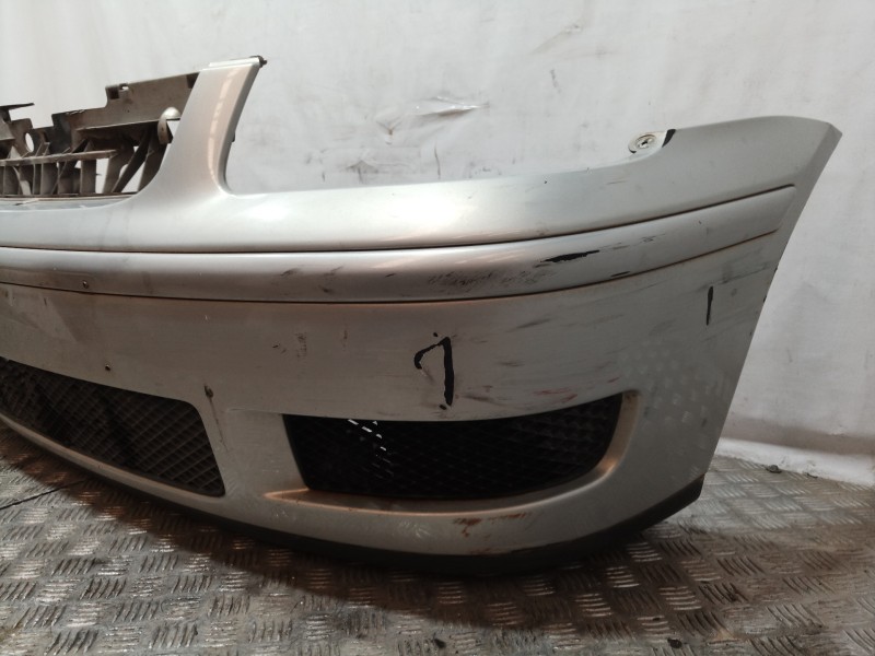 Recambio de paragolpes delantero para volkswagen polo berlina (6n2) trendline referencia OEM IAM 6N0807217EGRU 6N0807217EGRU 6N0