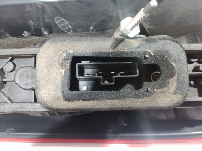 Recambio de piloto trasero derecho para ford focus c-max (cap) connection referencia OEM IAM 3M5113A602AA 3M5113A602AA 3M5113A60