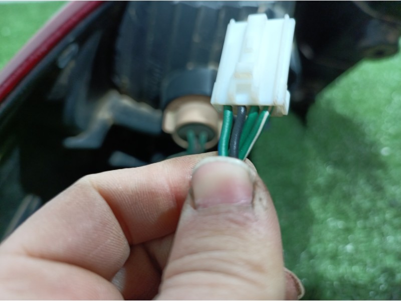 Recambio de piloto trasero derecho para subaru tribeca b9 limited referencia OEM IAM 2XL946095 2XL946095 2XL946095