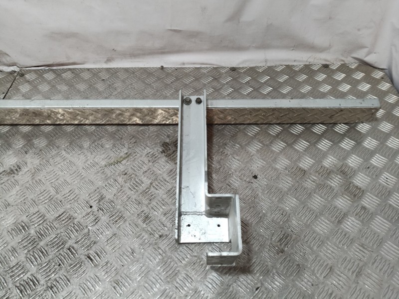 Recambio de estribo para volkswagen crafter chasis / caja abierta referencia OEM IAM   