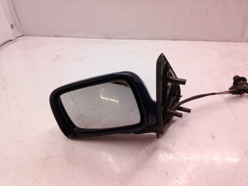 Recambio de retrovisor izquierdo para volkswagen polo berlina (6n1) air referencia OEM IAM NVE2311  