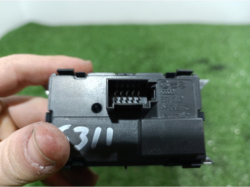 Recambio de interruptor para volkswagen touareg (7p6) v6 tdi bluemotion premium referencia OEM IAM   