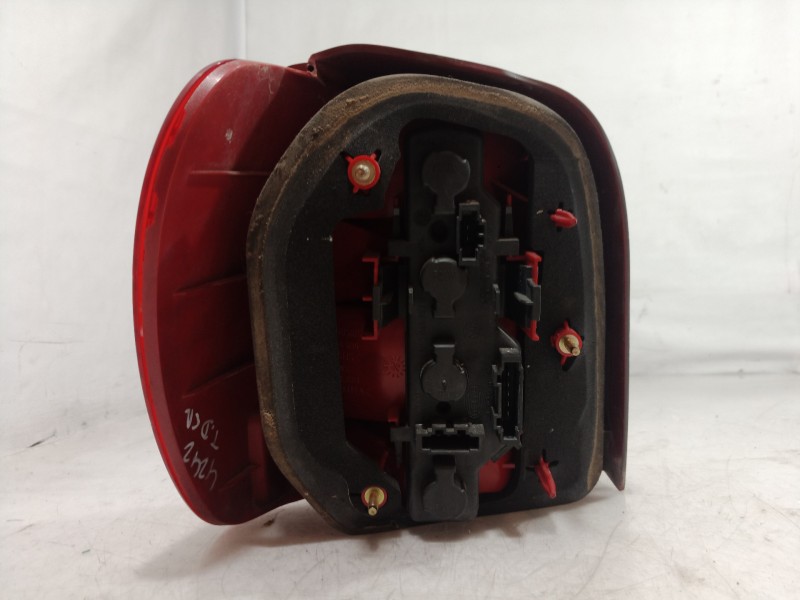 Recambio de piloto trasero derecho para volkswagen polo berlina (6n2) trendline referencia OEM IAM 6N0945096H 6N0945096H 6N09450