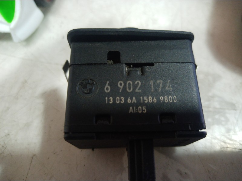 Recambio de mando elevalunas trasero derecho para bmw serie 3 berlina (e46) referencia OEM IAM 6902174 6902174 6902174