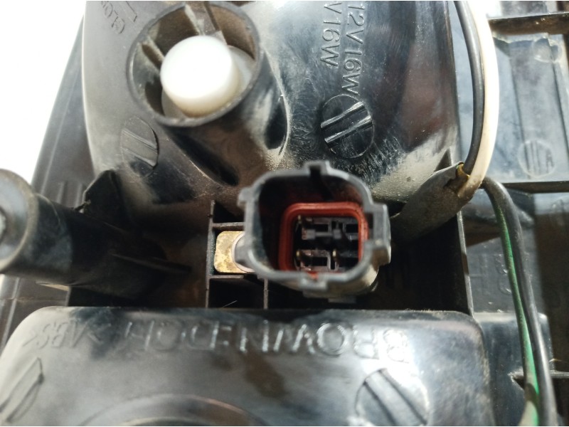 Recambio de piloto trasero derecho interior para ssangyong kyron 200 xdi 2wd referencia OEM IAM   