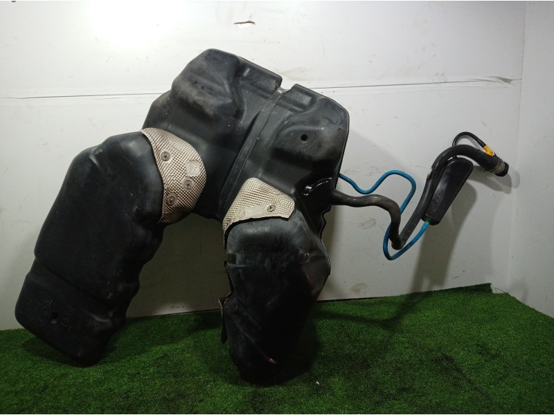 Recambio de deposito combustible para volkswagen touareg (7p6) v6 tdi bluemotion premium referencia OEM IAM 7P6201021AQ 7P620102