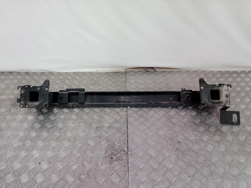 Recambio de refuerzo paragolpes delantero para peugeot 307 cc (s2) básico referencia OEM IAM   