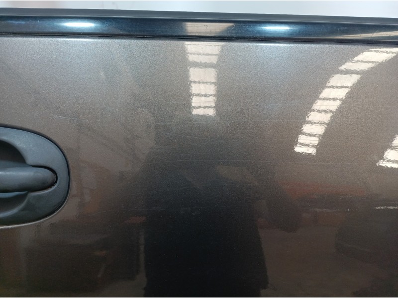 Recambio de puerta delantera derecha para chrysler voyager (gs) 2.5 td family referencia OEM IAM   