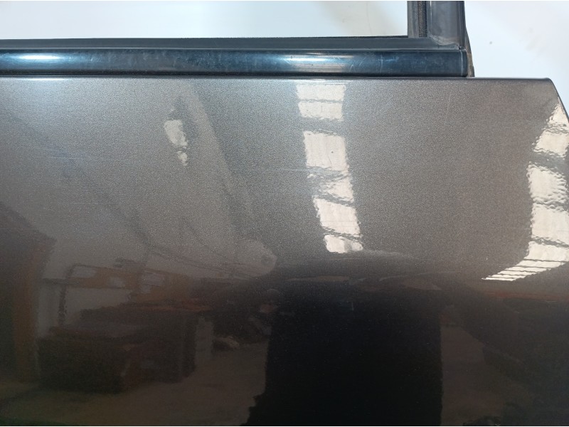 Recambio de puerta delantera derecha para chrysler voyager (gs) 2.5 td family referencia OEM IAM   