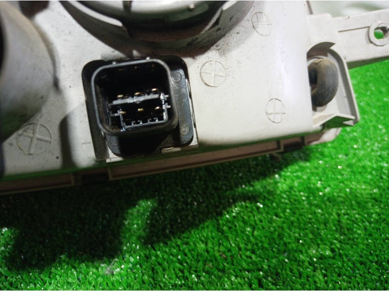 Recambio de faro izquierdo para kia joice ls referencia OEM IAM   