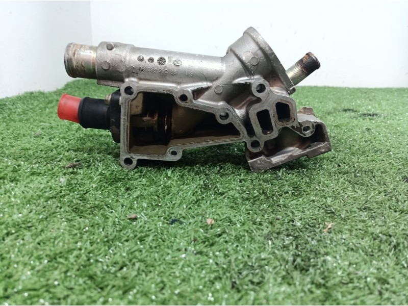 Recambio de termostato para peugeot 106 (s1) kid referencia OEM IAM 9635696080 9635696080 9635696080