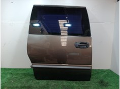 Recambio de puerta lateral corredera derecha para chrysler voyager (gs) 2.5 td family referencia OEM IAM   