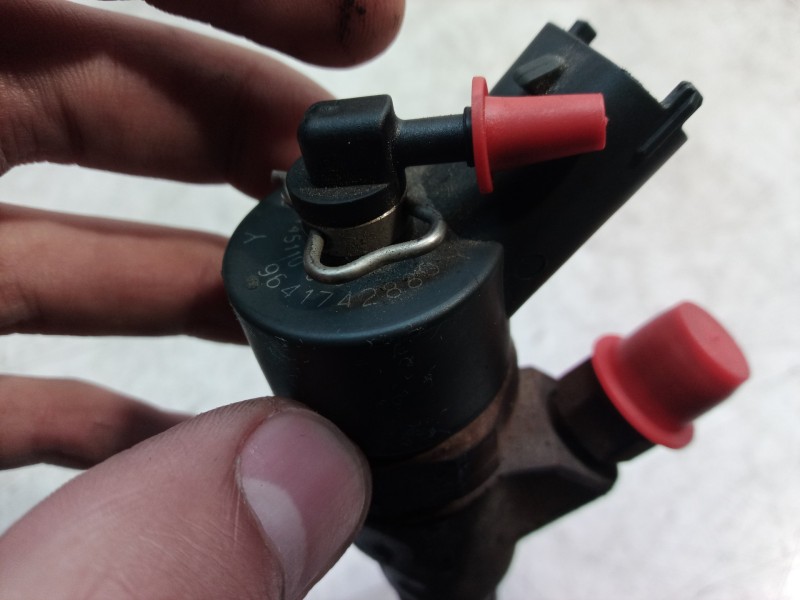 Recambio de inyector para peugeot 307 (s1) 2.0 hdi cat referencia OEM IAM 9641742880 9641742880 9641742880