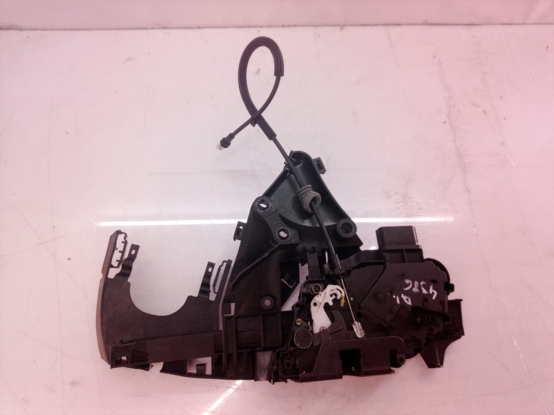 Recambio de cerradura puerta delantera izquierda para volvo v50 familiar 2.0 d kinetic referencia OEM IAM   