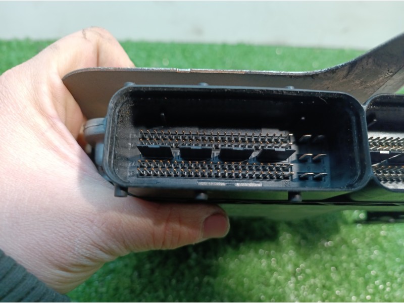 Recambio de centralita motor uce para volkswagen golf plus (5m1) bluemotion edition referencia OEM IAM 03G906021KQ 03G906021KQ 1