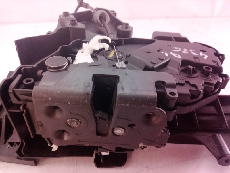 Recambio de cerradura puerta delantera izquierda para volvo v50 familiar 2.0 d kinetic referencia OEM IAM   