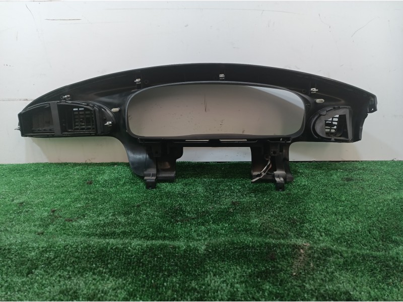 Recambio de salpicadero para chrysler voyager (gs) 2.5 td family referencia OEM IAM 4678759 4678759 4678759