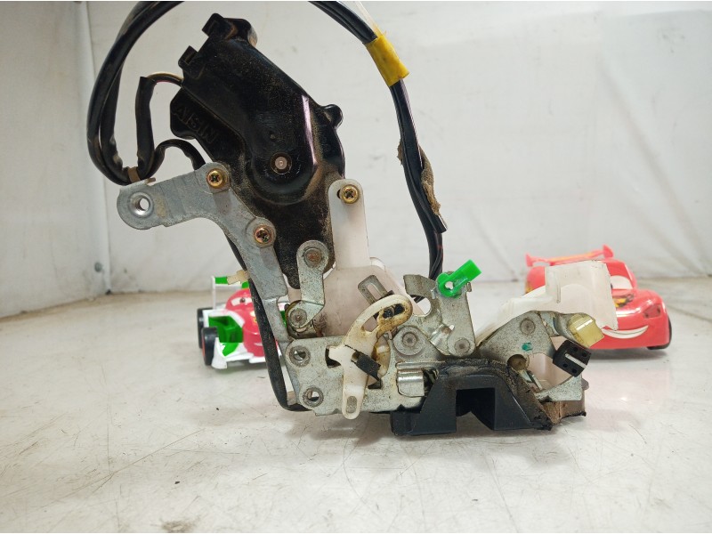 Recambio de cerradura puerta trasera derecha para lexus ls400 (ucf20) básico (ucf 20) referencia OEM IAM   