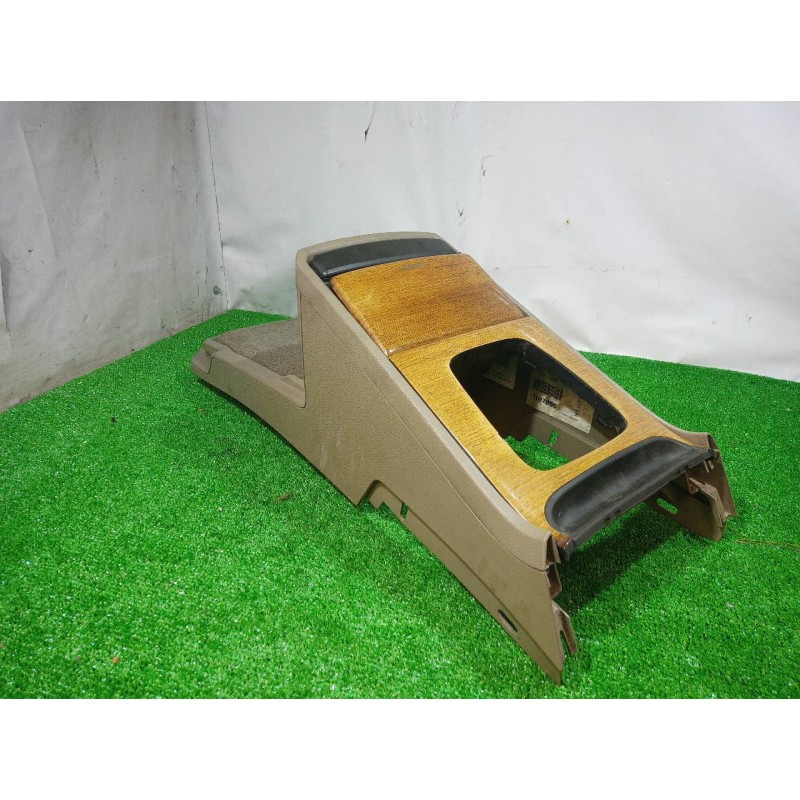 Recambio de consola central tras. para volvo xc90 v8 executive geartronic (5 asientos) referencia OEM IAM 30643837 30643837 3998