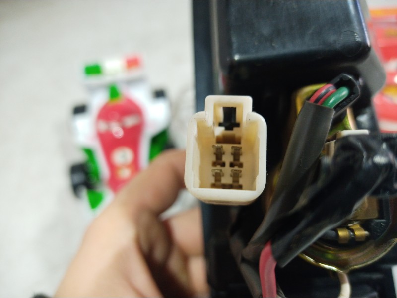 Recambio de mando elevalunas trasero derecho para lexus ls400 (ucf20) básico (ucf 20) referencia OEM IAM 5741050020RH 5741050020