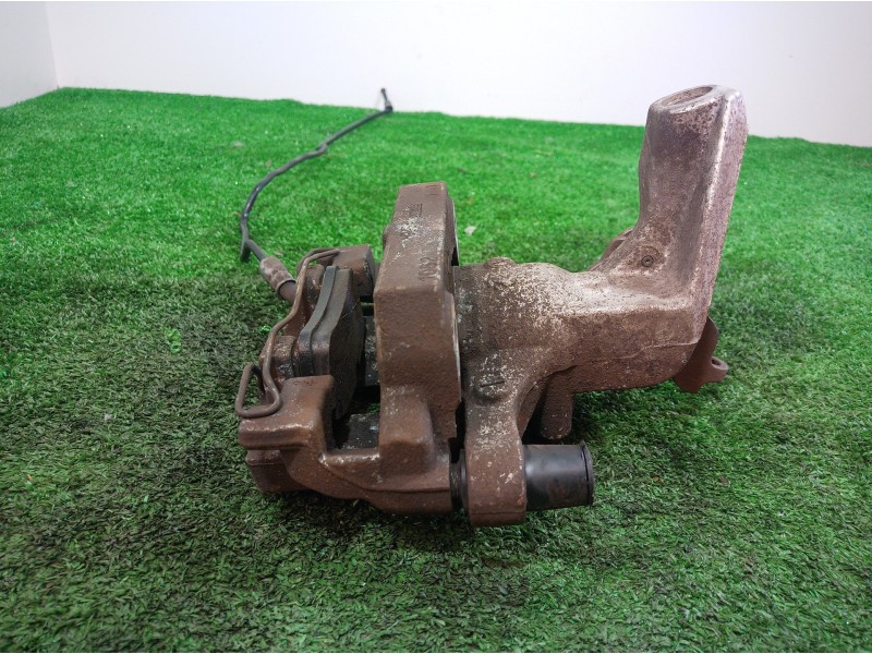 Recambio de pinza freno trasera derecha para peugeot 308 sw allure referencia OEM IAM 967074058A 967074058A 967074058A