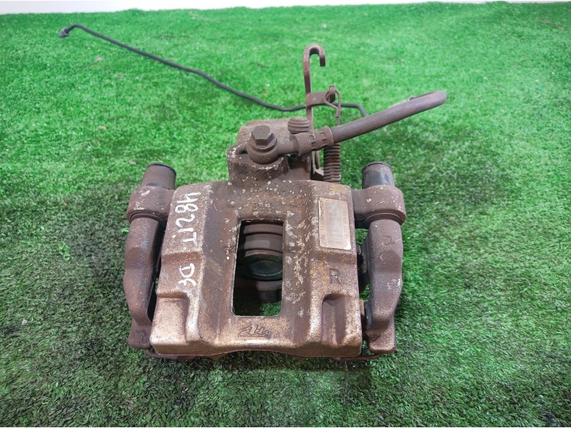 Recambio de pinza freno trasera derecha para peugeot 308 sw allure referencia OEM IAM 967074058A 967074058A 967074058A