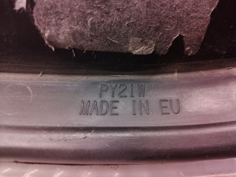 Recambio de piloto delantero derecho para opel astra f berlina básico referencia OEM IAM PY21W PY21 PY21