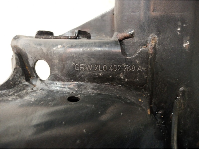 Recambio de puente delantero para volkswagen touareg (7p6) v6 tdi bluemotion premium referencia OEM IAM 7P0400025 7P0400025 7P04