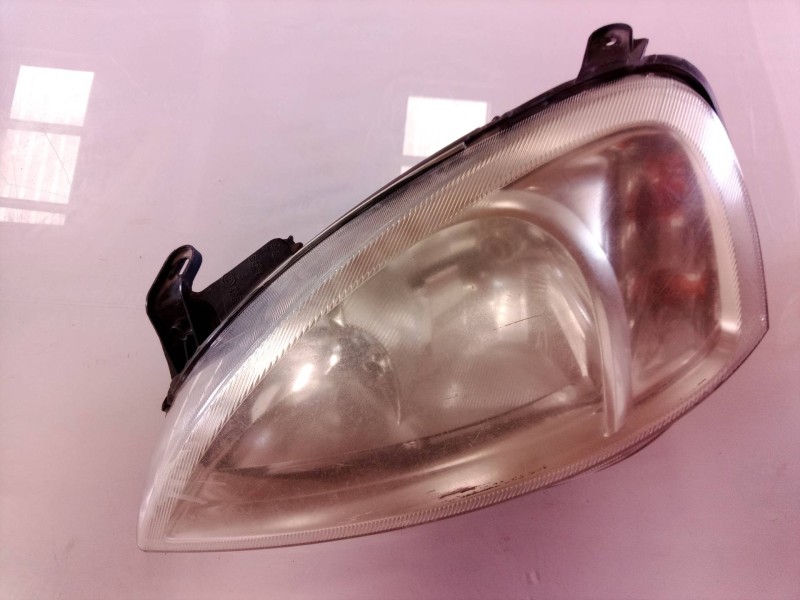 Recambio de faro izquierdo para opel corsa c comfort referencia OEM IAM 13115006 13115006 89309231