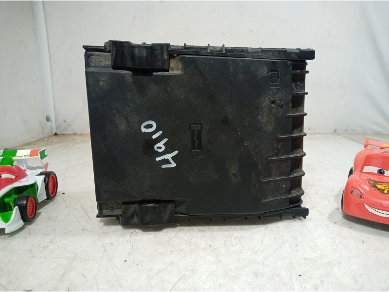 Recambio de caja reles / fusibles para skoda suberb (3t4) exclusive 4x4 referencia OEM IAM 1K0937125 1K0937125 1K0937125