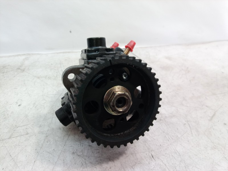 Recambio de bomba inyeccion para opel vectra c berlina 1.9 16v cdti cat (z 19 dth / lrd) referencia OEM IAM 0445010097 044501009