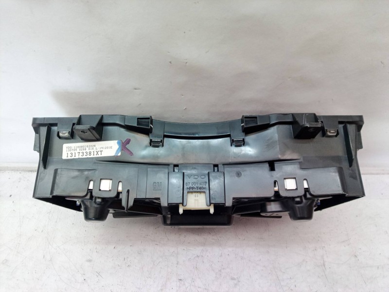 Recambio de cuadro instrumentos para opel meriva cosmo referencia OEM IAM 13173381XT 13173381 13173381