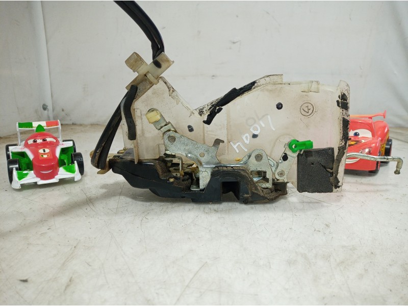 Recambio de cerradura puerta delantera derecha para lexus ls400 (ucf20) básico (ucf 20) referencia OEM IAM   