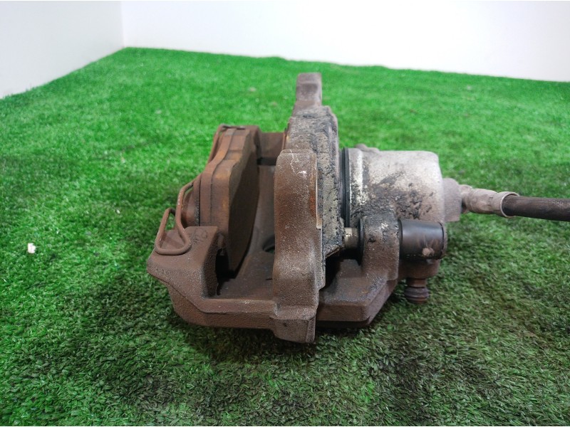 Recambio de pinza freno delantera derecha para seat altea (5p1) referencia OEM IAM DE582 DE582 DE582