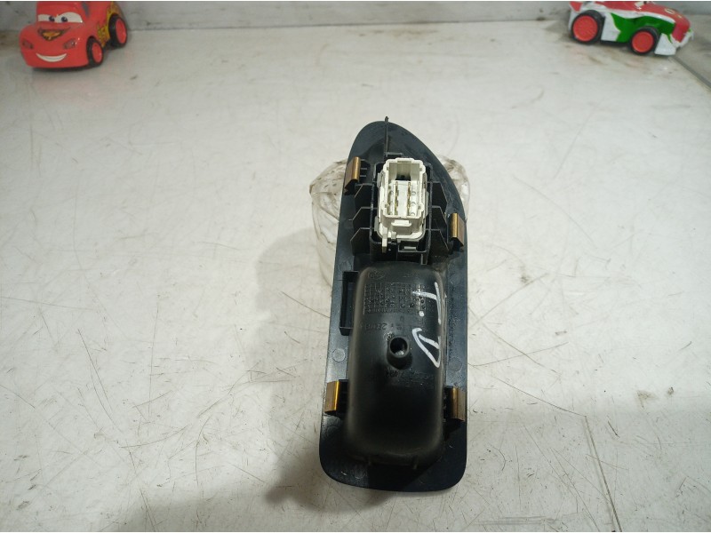 Recambio de mando elevalunas trasero derecho para renault laguna ii (bg0) authentique referencia OEM IAM 82000317494 82000317494