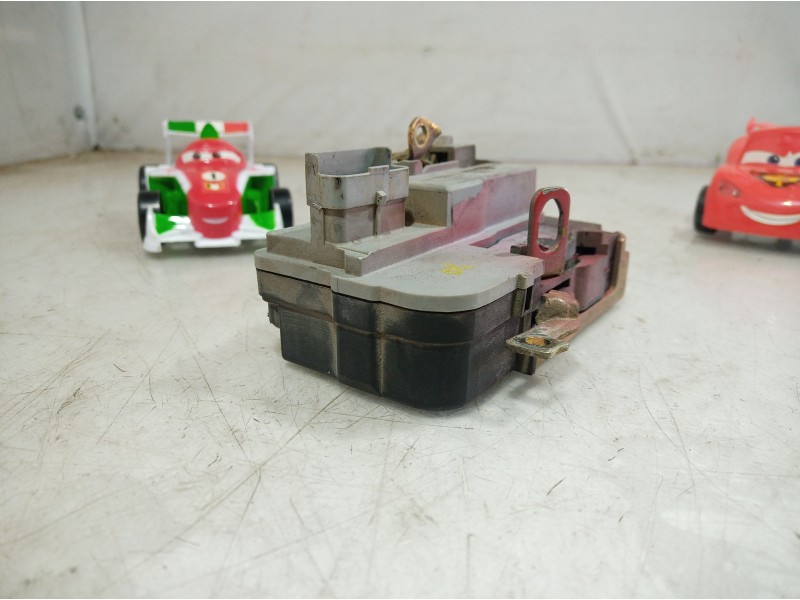 Recambio de cerradura puerta delantera derecha para peugeot 206 cc referencia OEM IAM   