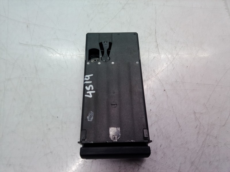 Recambio de varios para audi a3 (8p) 2.0 tdi ambiente referencia OEM IAM 8P0941561 8P0941561 8P0941561