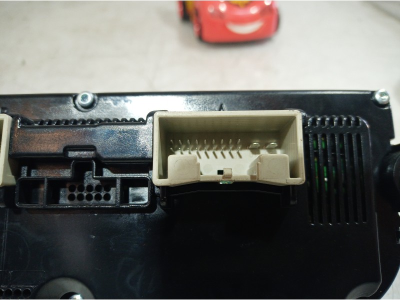 Recambio de mando calefaccion / aire acondicionado para skoda suberb (3t4) exclusive 4x4 referencia OEM IAM 3T0907044CC 3T090704