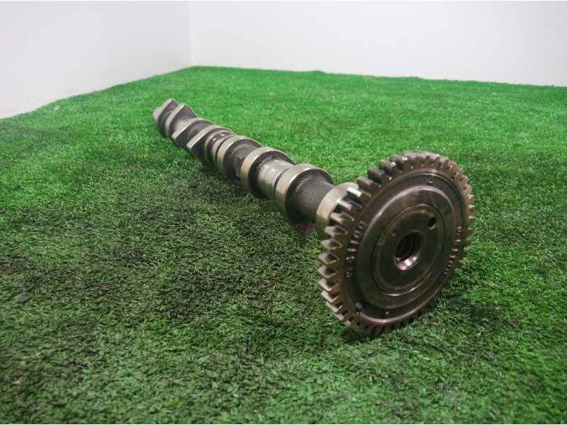 Recambio de arbol de levas para mercedes-benz clase c (w203) berlina 180 (203.035) referencia OEM IAM R6110510101 R6110510101 R6