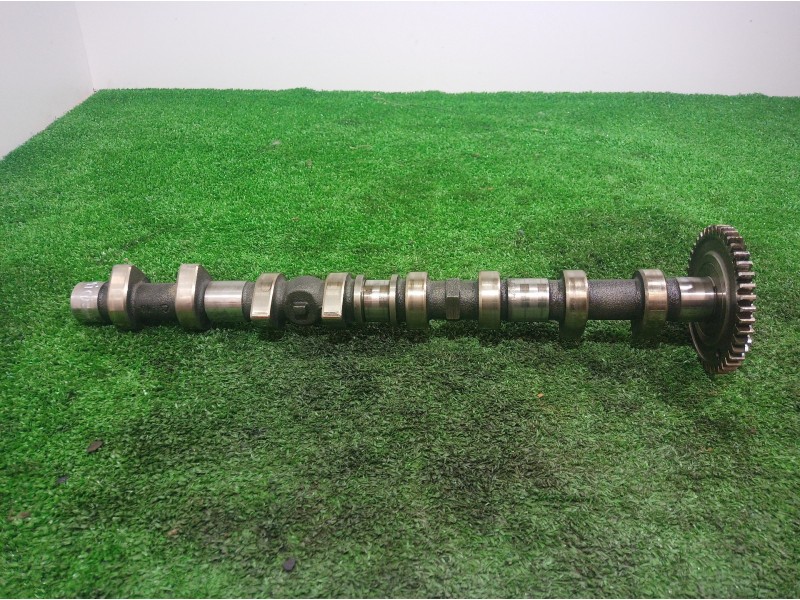 Recambio de arbol de levas para mercedes-benz clase c (w203) berlina 180 (203.035) referencia OEM IAM R6110510101 R6110510101 R6
