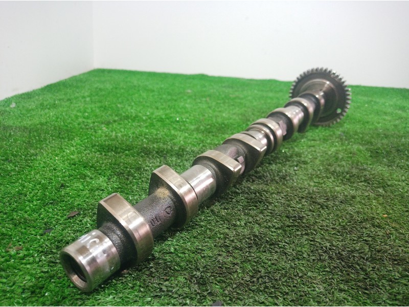 Recambio de arbol de levas para mercedes-benz clase c (w203) berlina 180 (203.035) referencia OEM IAM R6110510101 R6110510101 R6