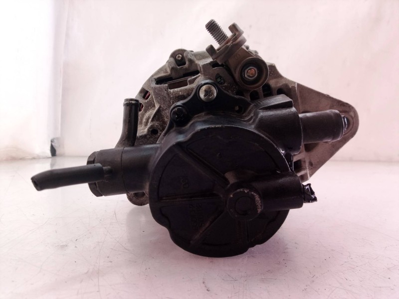 Recambio de alternador para kia carnival ii 2.9 crdi lx referencia OEM IAM 56994 56994 56994