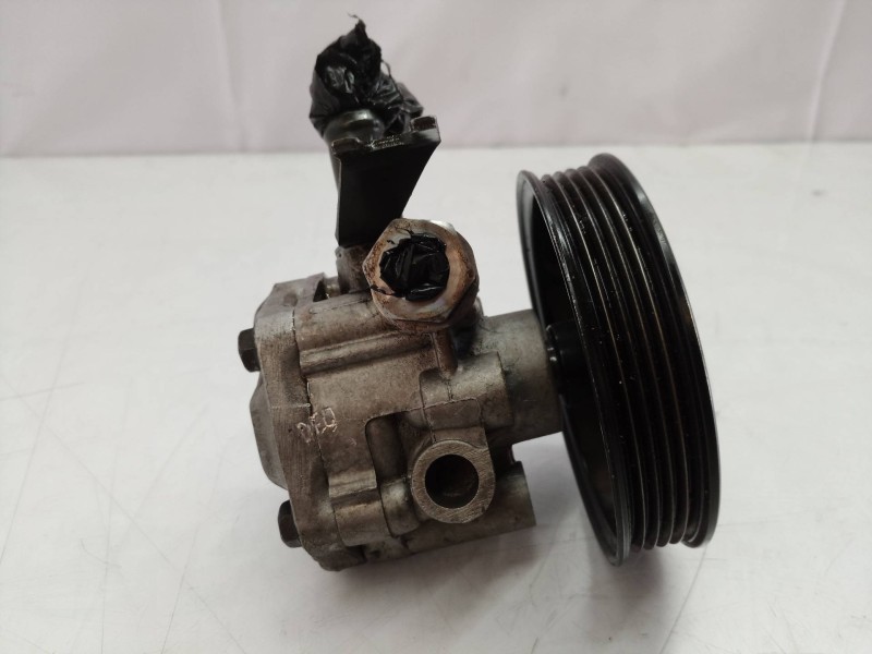 Recambio de bomba direccion para kia carnival ii 2.9 crdi lx referencia OEM IAM 1Y174 1Y174 1Y174