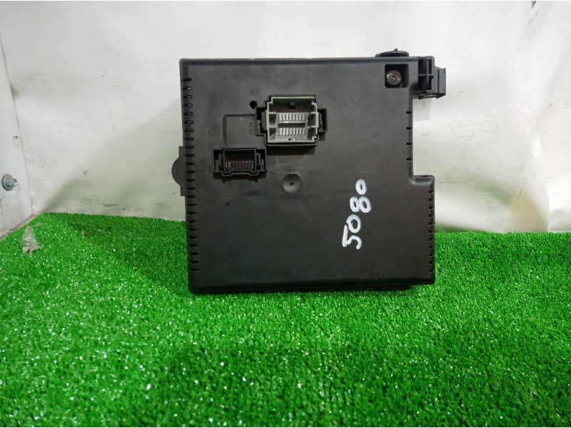 Recambio de caja reles / fusibles para volvo xc90 v8 executive geartronic (5 asientos) referencia OEM IAM 8676391 8676391 867639