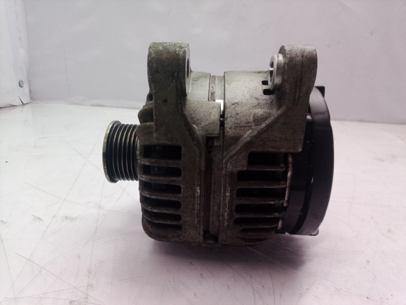 Recambio de alternador para alfa romeo 147 (190) referencia OEM IAM 0124325148 0124325148 51742335