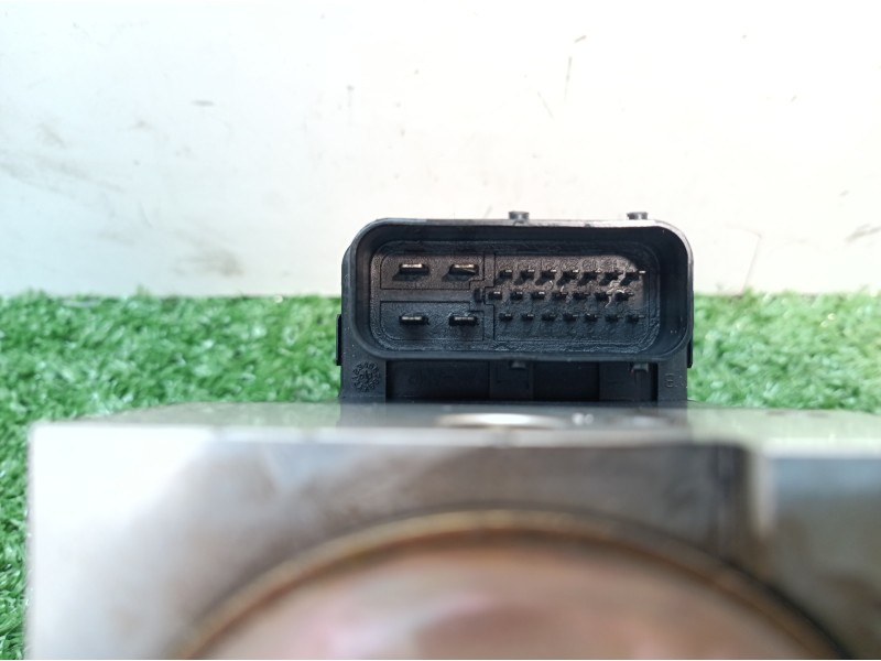 Recambio de abs para hyundai trajet (fo) 2.0 gls referencia OEM IAM 589103A100 589103A100 AC04600114